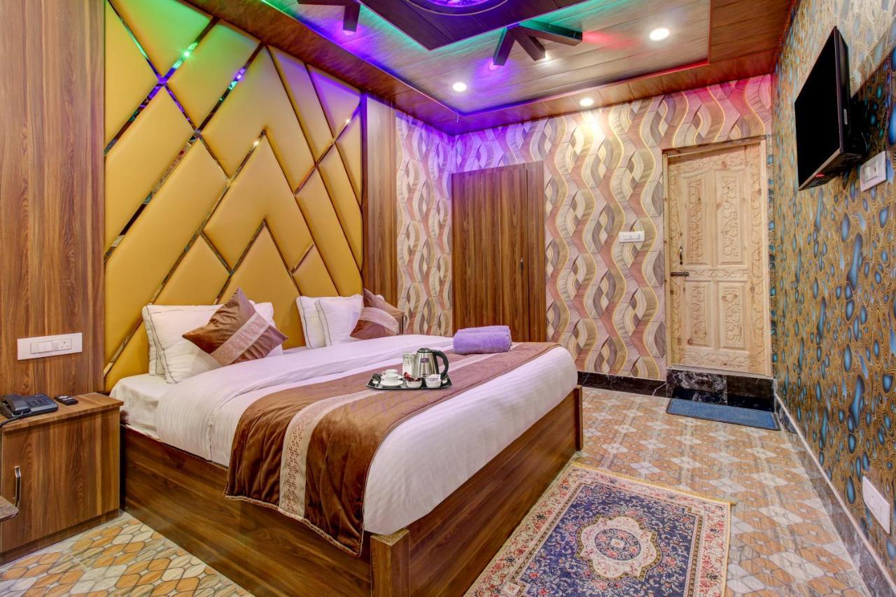 Hotel Royal Hameed Srīnagar Buitenkant foto